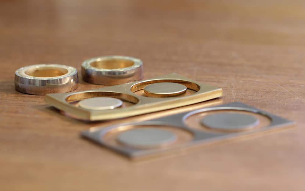 Production of wedding rings in Schmuckgarten - plug-in soldering rings - stamping - rings with stamping residues