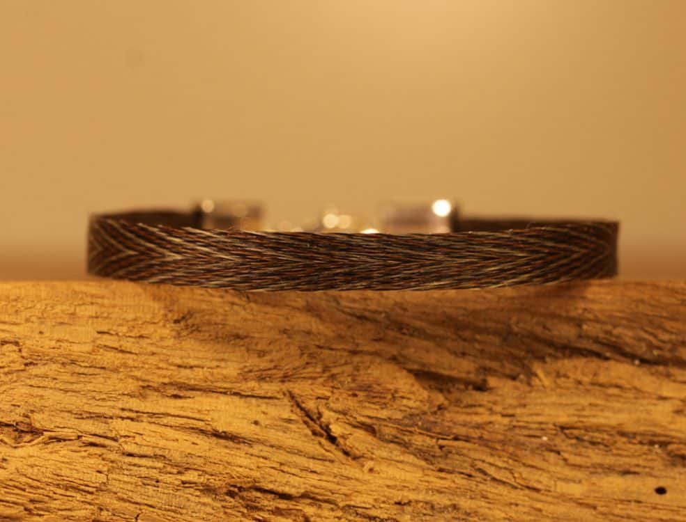 bracelet with woven horsehair and silver clasp