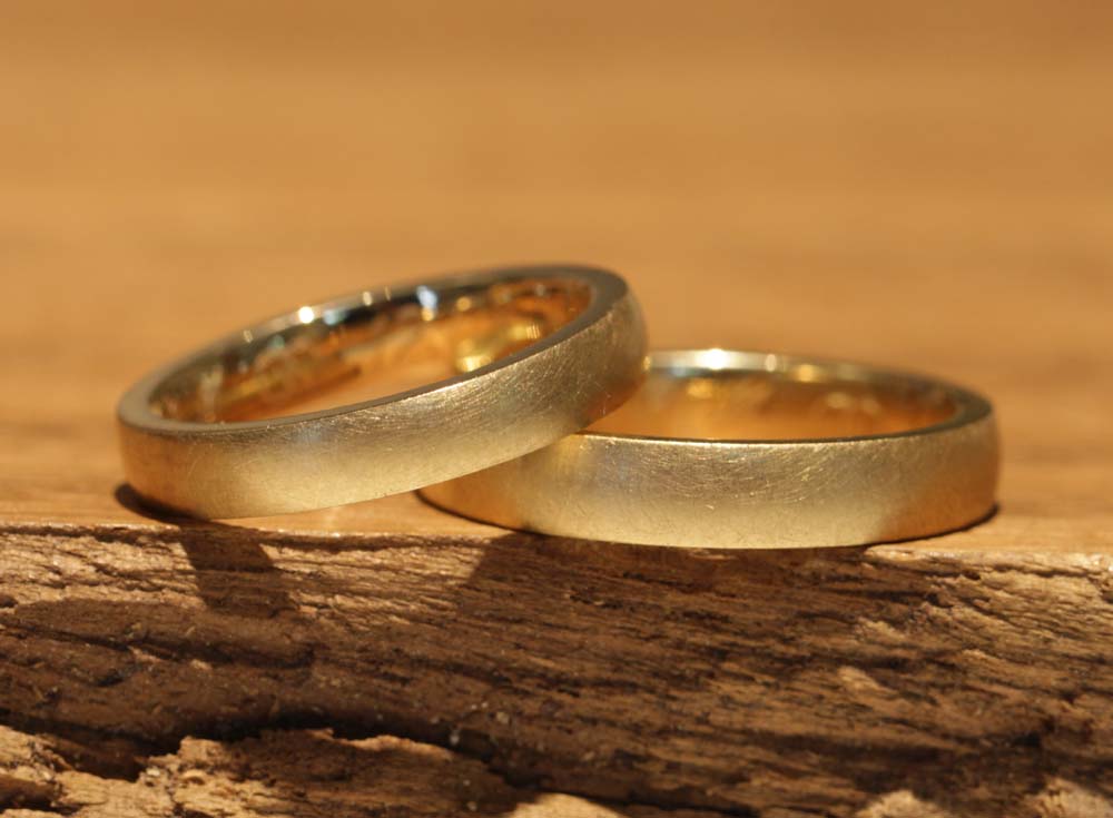 120a wedding rings