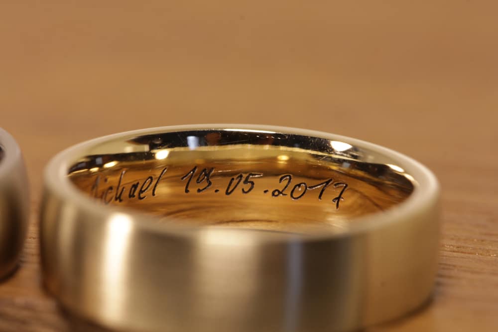handwritten laser engraving wedding ring