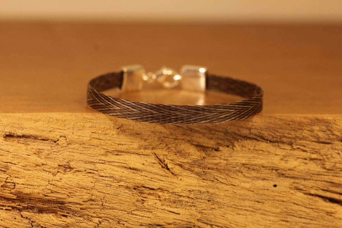 Horsehair jewelry - Bracelet made of woven horsehair with a silver clasp