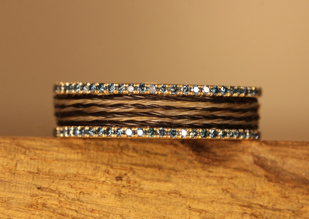 Horse hair jewelry - ring with blue diamonds