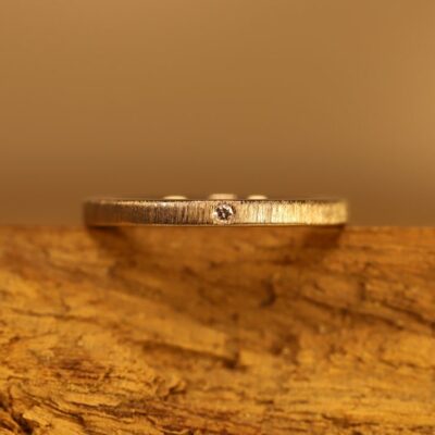 Anello accessorio anello in oro bianco con un solo brillante Schmuckgarten