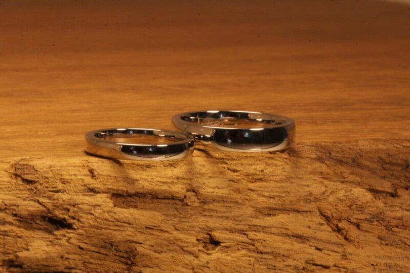 Classic wedding rings made of 585 gray gold, polished