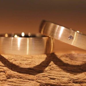 Anillos de boda largos mate simples hechos de 585 anillo de oro rosa para mujer con diamante blanco