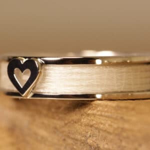 Horse hair ring 585 white gold with heart