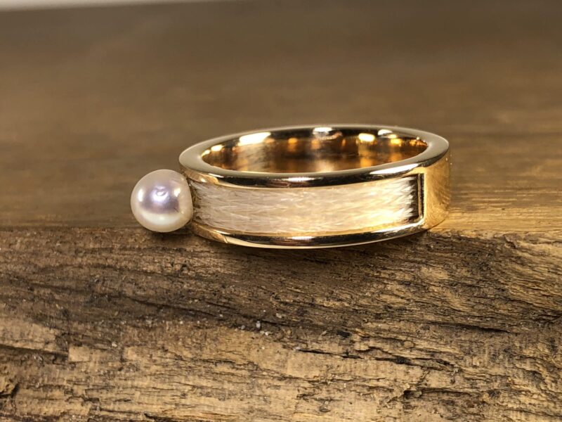 Horse hair ring 585 rose gold with pearl