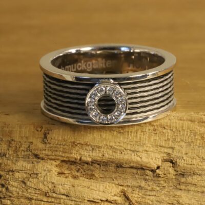 Horse hair ring 585 white gold with brilliant donut