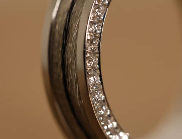 Horse hair ring 585 white gold with diamonds