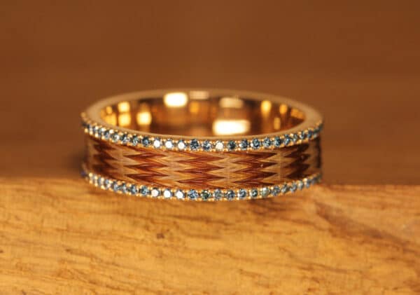 Horse hair ring 585 rose gold with blue diamonds