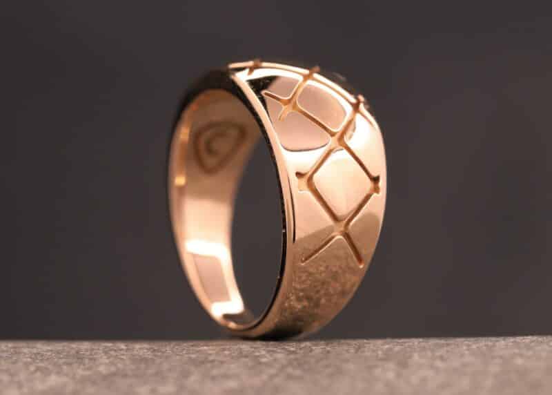 caretta chesterfield - ausgefallener breiter gold ring aus stolberg