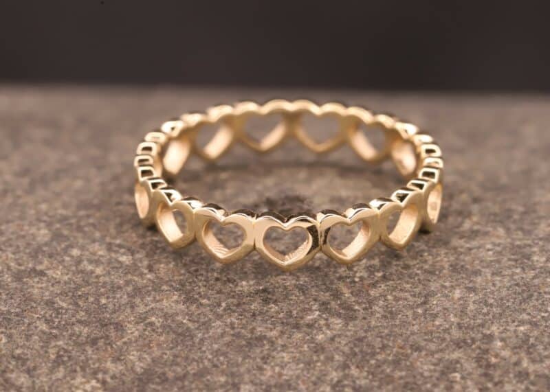 heart ring made of gold schmuckgarten aachen