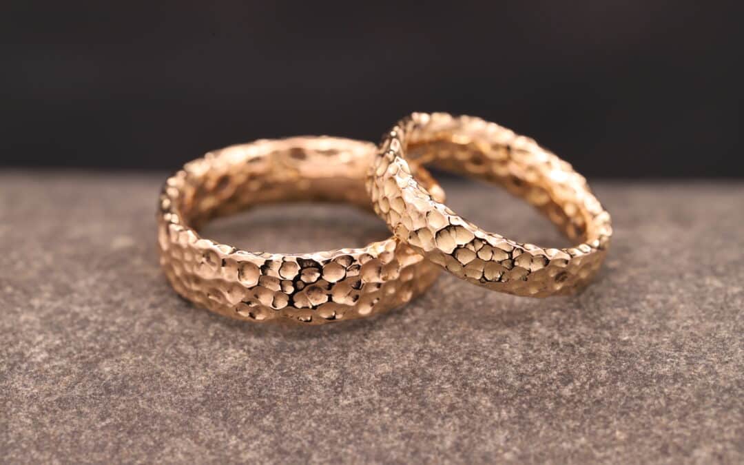 Trauringe in 585er Rosegold Bubbles