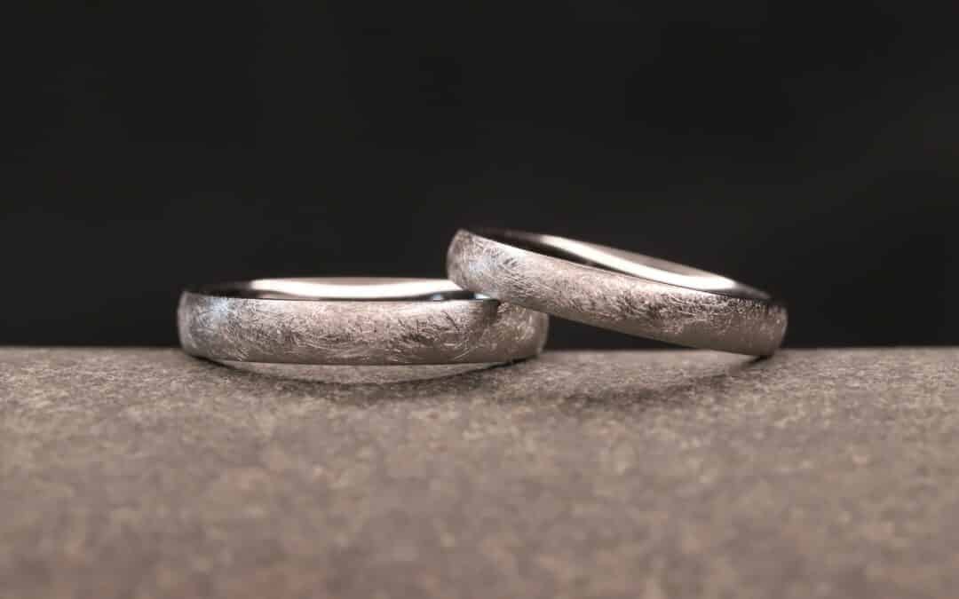 Trauringe in 950er Platin Eismatt