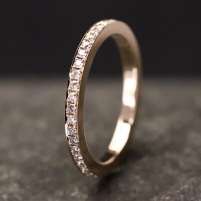 Beisteckring mit Fadenfassung in 585er Rosegold mit synthetischen Brillanten je 0,01ct